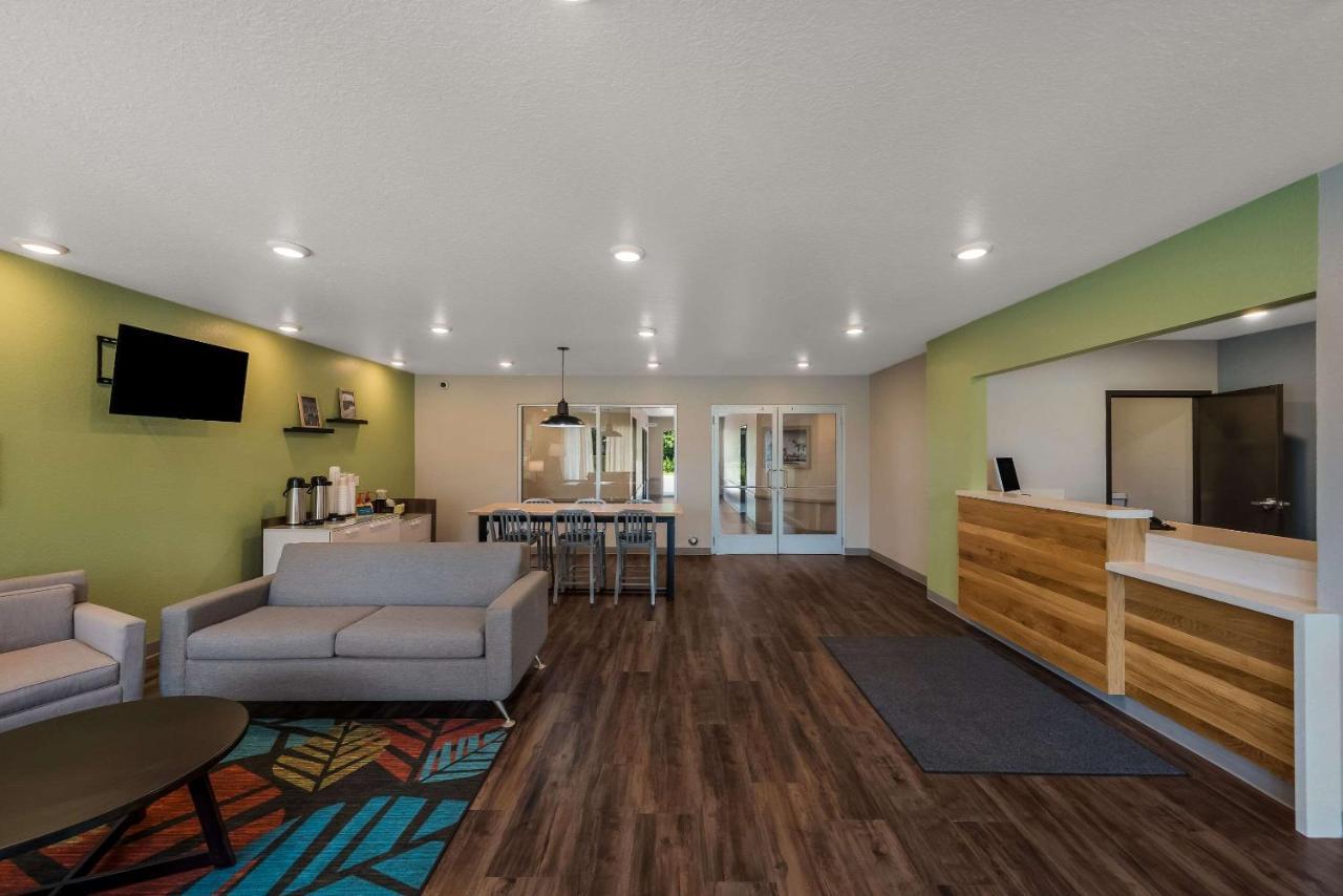 Hotel Woodspring West Palm 2*
